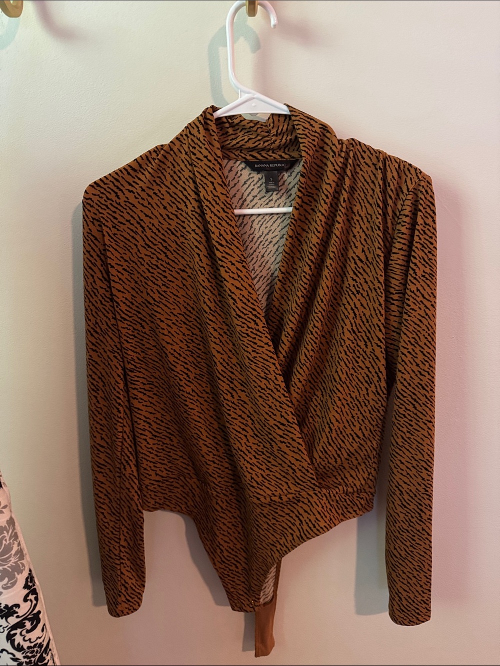 Banana Republic Brown Patterned Wrap-Front Bodysuit size small